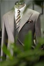 品味人生，定制西服——探讨男士女士西服定制，价格怎么收费