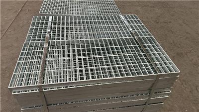 提炼定制插接钢格板沟盖板优势，推荐沟盖板供应商怎么收费？