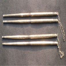 老铜钱花钱回收 奉贤明清银挂锁回收