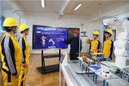 说明想学习PLC电气自动化的推荐机构，云南靠谱的PLC培训机构怎么选择